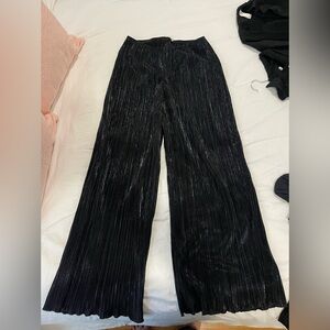 Good American Plisse pants.